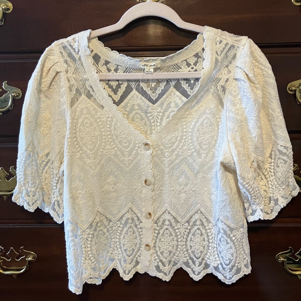 Ultra pink romantic laced top size medium